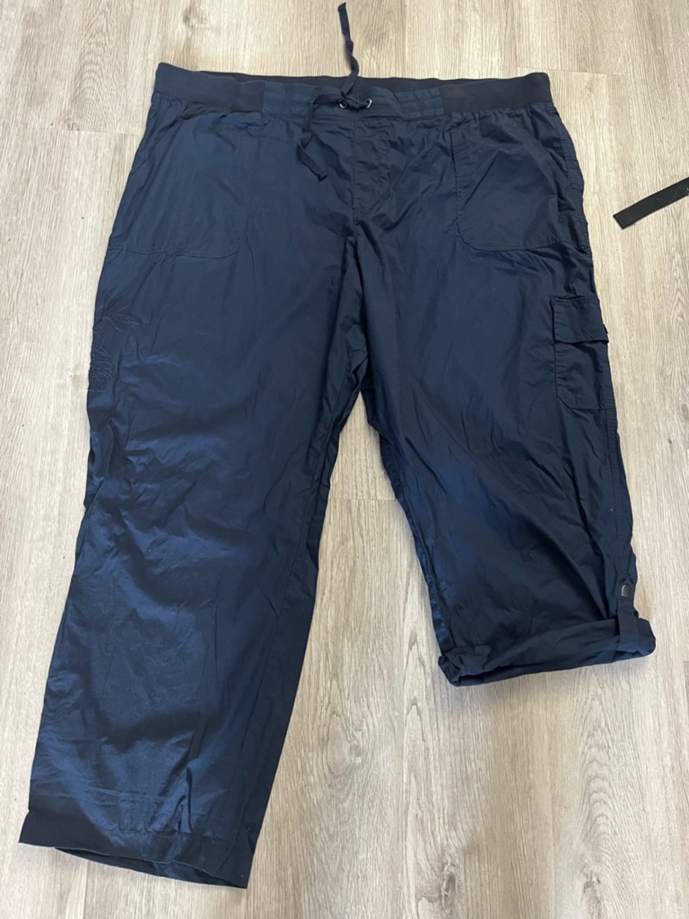 123–Women's Navy blue Cargo Capri Pants with Drawstring Waist